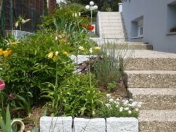 Escalier extérieur menant au gîte Huth à Breuschwickersheim