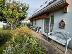 Terrasse ombragée du gîte Huth Alsace